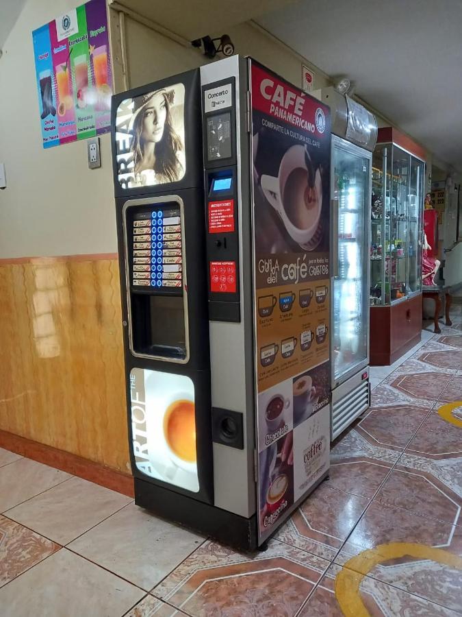 Hotel Panamericano リマ エクステリア 写真