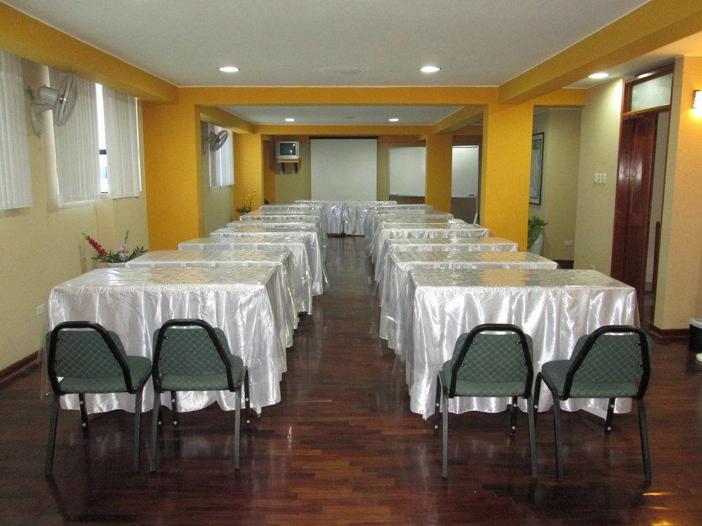 Hotel Panamericano リマ エクステリア 写真