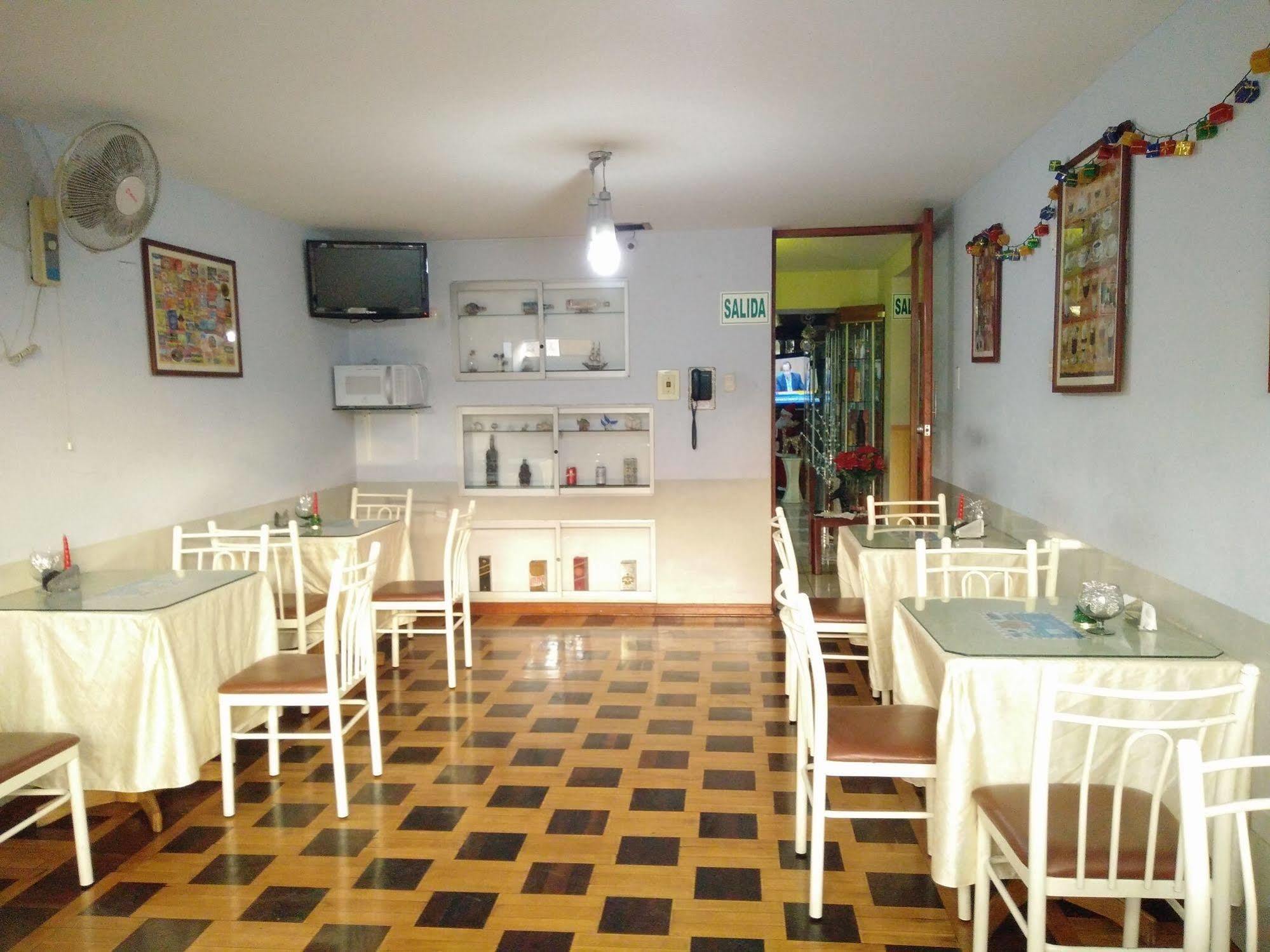 Hotel Panamericano リマ エクステリア 写真