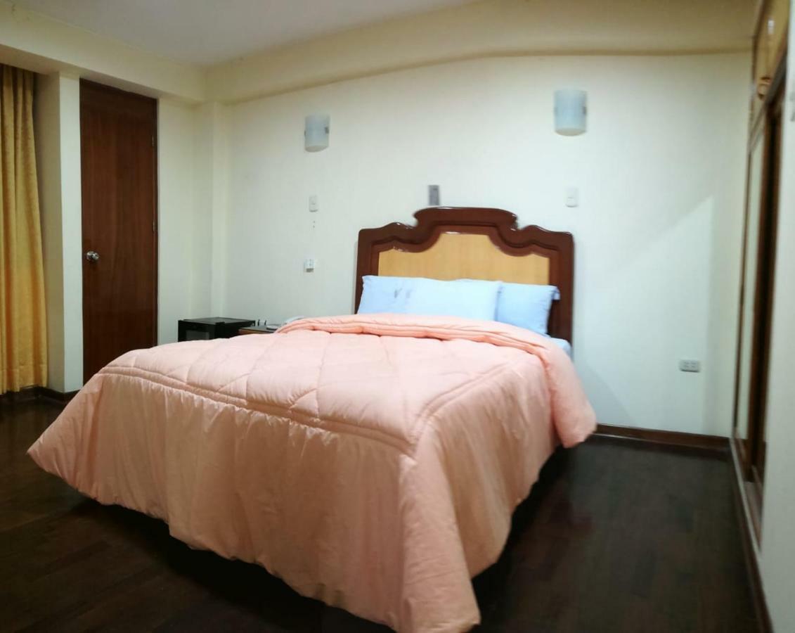 Hotel Panamericano リマ エクステリア 写真