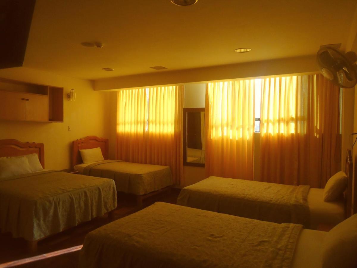 Hotel Panamericano リマ エクステリア 写真